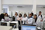 Alunos do curso de Biomedicina realizam a sua 1ª visita técnica no Laboratório Municipal de Curitiba