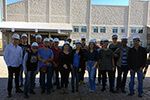 Acadêmicos de Engenharia Civil em visita técnica na empresa Evehx
