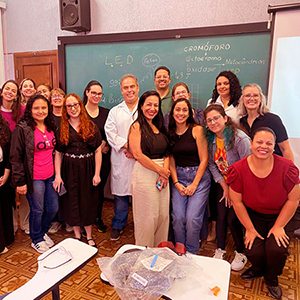 Curso de Fotobiomodula&ccedil;&atilde;o capacita enfermeiros